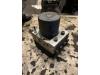 ABS-pump från en Toyota Aygo (B10) 1.0 12V VVT-i 2009
