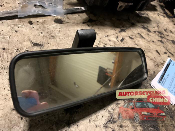 Backspegel från en Toyota Aygo (B10) 1.0 12V VVT-i 2009