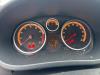 Opel Corsa D 1.4 16V Twinport Kilometerteller KM