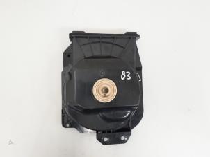 Begagnade Högtalare BMW 3 serie Touring (E91) 318d 16V Pris € 12,99 Marginaltabell erbjuds av GEJO Revisie & Onderdelen BV