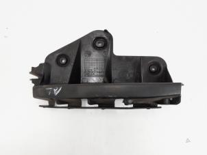 Używane Wspornik zderzaka prawy tyl Audi A3 (8P1) 2.0 TDI 16V Cena € 4,50 Procedura marży oferowane przez GEJO Revisie & Onderdelen BV