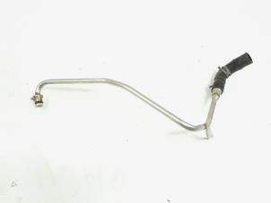 Begagnade Vattenrör Volkswagen Scirocco (137/13AD) 1.4 TSI 160 16V Pris € 9,00 Marginaltabell erbjuds av GEJO Revisie & Onderdelen BV