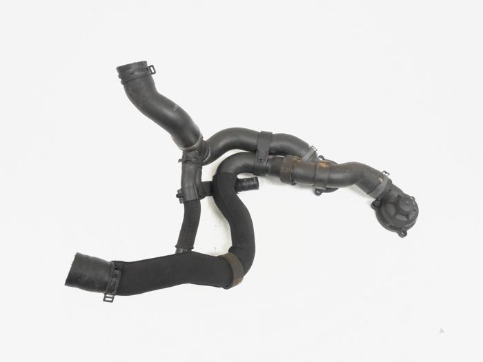 Termostathus från en Volkswagen Scirocco (137/13AD) 1.4 TSI 160 16V 2010