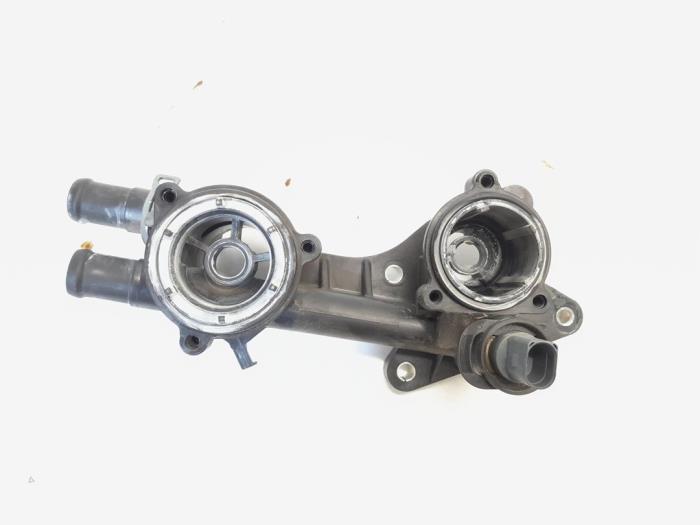 Termostathus från en Volkswagen Scirocco (137/13AD) 1.4 TSI 160 16V 2010