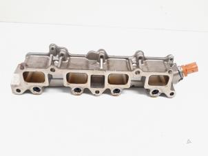 Gebruikte Common rail (Injectie) Volkswagen Golf Plus (5M1/1KP) 1.4 TSI 160 16V Prijs € 31,00 Margeregeling aangeboden door GEJO Revisie & Onderdelen BV