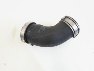 Begagnade Laddluftkylarslang Volkswagen Touran (1T1/T2) 1.4 16V TSI 140 Pris € 13,00 Marginaltabell erbjuds av GEJO Revisie & Onderdelen BV