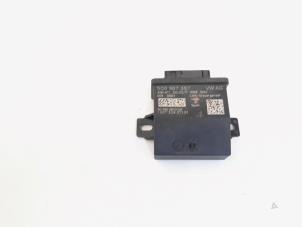 Gebruikte Computer bochtverlichting Volkswagen Passat Variant (3G5) 2.0 TDI 16V 150 Prijs € 9,00 Margeregeling aangeboden door GEJO Revisie & Onderdelen BV