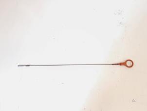 Begagnade Oljemätsticka Volkswagen Golf VI (5K1) 1.4 TSI 122 16V Pris € 7,00 Marginaltabell erbjuds av GEJO Revisie & Onderdelen BV