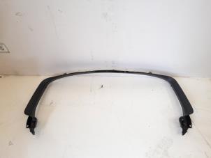 Begagnade List, baklucka Audi SQ5 (8RB) 3.0 TDI V6 24V Pris € 18,95 Marginaltabell erbjuds av GEJO Revisie & Onderdelen BV