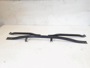 Begagnade Framdelsstöd Audi SQ5 (8RB) 3.0 TDI V6 24V Pris € 37,95 Marginaltabell erbjuds av GEJO Revisie & Onderdelen BV