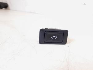 Begagnade Spak, baklucka Audi SQ5 (8RB) 3.0 TDI V6 24V Pris € 9,00 Marginaltabell erbjuds av GEJO Revisie & Onderdelen BV