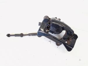 Begagnade Bakre bromsok, höger Audi SQ5 (8RB) 3.0 TDI V6 24V Pris € 79,95 Marginaltabell erbjuds av GEJO Revisie & Onderdelen BV