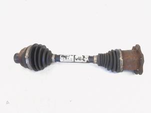 Gebruikte Cardanas rechts-voor (VWA) Audi A5 (8T3) 3.0 TDI V6 24V Quattro Prijs € 20,00 Margeregeling aangeboden door GEJO Revisie & Onderdelen BV