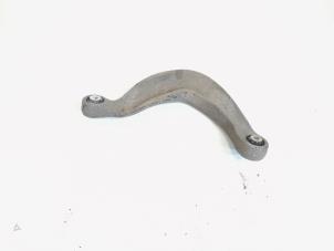 Gebruikte Draagarm boven rechts-achter Audi A5 (8T3) 3.0 TDI V6 24V Quattro Prijs € 10,00 Margeregeling aangeboden door GEJO Revisie & Onderdelen BV