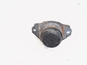 Begagnade Motorfäste Landrover Range Rover Sport (LS) 2.7 TDV6 24V Pris € 23,95 Marginaltabell erbjuds av GEJO Revisie & Onderdelen BV