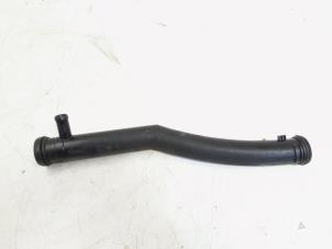 Begagnade Vattenrör Volkswagen Scirocco (137/13AD) 1.4 TSI 122 16V Pris € 4,95 Marginaltabell erbjuds av GEJO Revisie & Onderdelen BV