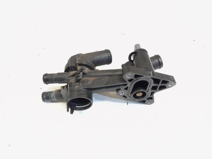 Termostathus från en Volkswagen Golf VI Cabrio (1K) 1.4 TSI 160 16V 2013