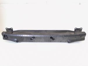 Begagnade Stötfångarram, bak Volkswagen Golf VII (AUA) e-Golf Pris € 36,00 Marginaltabell erbjuds av GEJO Revisie & Onderdelen BV