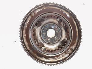 Begagnade Svänghjul Volkswagen Passat Variant (365) 1.4 TSI 16V Pris € 74,00 Marginaltabell erbjuds av GEJO Revisie & Onderdelen BV