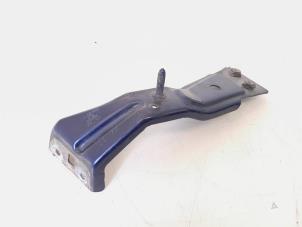 Begagnade Diverse Volkswagen Jetta IV (162/16A) 1.2 TSI Pris € 9,00 Marginaltabell erbjuds av GEJO Revisie & Onderdelen BV