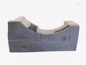 Używane Zestaw do wymiany kola Volkswagen Passat CC (357) 1.8 TSI 16V Cena € 50,00 Procedura marży oferowane przez GEJO Revisie & Onderdelen BV