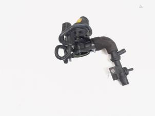 Begagnade Övertrycksventil, turbo Volkswagen Passat Variant (365) 1.4 TSI 16V Pris € 14,99 Marginaltabell erbjuds av GEJO Revisie & Onderdelen BV