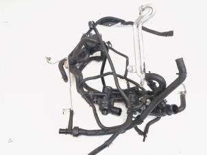 Begagnade Termostathus Volkswagen Passat Variant (365) 1.4 TSI 16V Pris € 80,00 Marginaltabell erbjuds av GEJO Revisie & Onderdelen BV