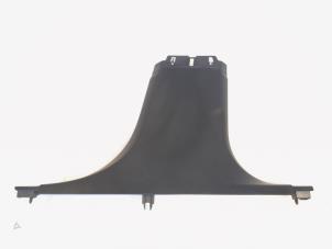 Begagnade Dörram, mitten, höger Lynk &amp; Co 01 1.5 PHEV Pris € 45,00 Marginaltabell erbjuds av GEJO Revisie & Onderdelen BV