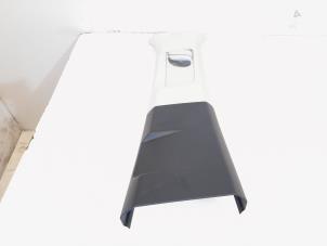 Begagnade Dörram, mitten, höger Lynk &amp; Co 01 1.5 PHEV Pris € 45,00 Marginaltabell erbjuds av GEJO Revisie & Onderdelen BV