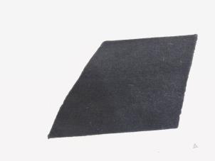 Begagnade List, bagageutrymme Lynk &amp; Co 01 1.5 PHEV Pris € 10,00 Marginaltabell erbjuds av GEJO Revisie & Onderdelen BV