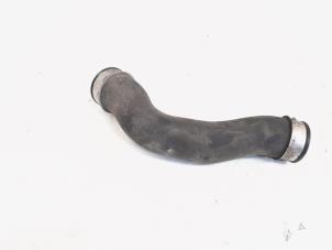 Begagnade Laddluftkylarslang Volkswagen Golf VI (5K1) 1.4 TSI 160 16V Pris € 12,00 Marginaltabell erbjuds av GEJO Revisie & Onderdelen BV