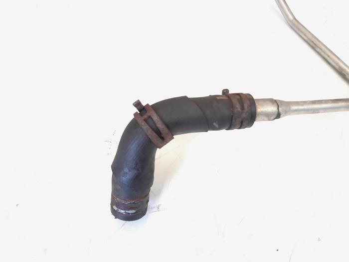 Vattenrör från en Volkswagen Golf V (1K1) 1.4 GT 16V 2008