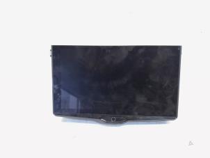 Gebruikte Display Interieur Lynk &amp; Co 01 1.5 PHEV Prijs € 740,00 Margeregeling aangeboden door GEJO Revisie & Onderdelen BV