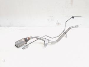 Begagnade Påfyllningsrör, bränsletank Lynk &amp; Co 01 1.5 PHEV Pris € 44,00 Marginaltabell erbjuds av GEJO Revisie & Onderdelen BV