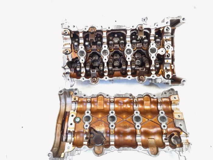 Topplock från en Mercedes-Benz A (W176) 2.0 A-250 Turbo 16V 2012