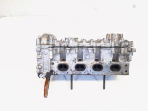 Begagnade Topplock Mercedes A (W176) 2.0 A-250 Turbo 16V Pris € 700,00 Marginaltabell erbjuds av GEJO Revisie & Onderdelen BV