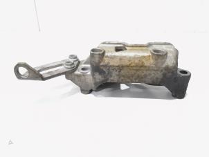 Begagnade Motorfäste Volkswagen Golf VI (5K1) 1.2 TSI BlueMotion Pris € 16,00 Marginaltabell erbjuds av GEJO Revisie & Onderdelen BV