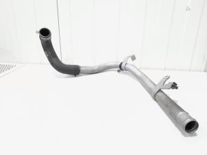 Gebruikte Waterpijp Mercedes A (W176) 2.0 A-250 Turbo 16V Prijs € 34,00 Margeregeling aangeboden door GEJO Revisie & Onderdelen BV