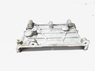 Begagnade Kamremsskydd Audi SQ5 (8RB) 3.0 TDI V6 24V Pris € 14,00 Marginaltabell erbjuds av GEJO Revisie & Onderdelen BV