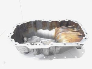 Begagnade Oljetråg Volkswagen Golf VI (5K1) 1.4 TSI 160 16V Pris € 11,95 Marginaltabell erbjuds av GEJO Revisie & Onderdelen BV