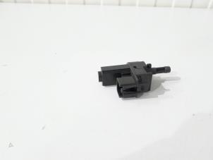 Begagnade Kopplingsspak Landrover Range Rover Evoque (LVJ/LVS) 2.2 TD4 16V Pris € 4,00 Marginaltabell erbjuds av GEJO Revisie & Onderdelen BV