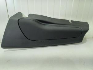 Begagnade List, bagageutrymme Lynk &amp; Co 01 1.5 PHEV Pris € 29,00 Marginaltabell erbjuds av GEJO Revisie & Onderdelen BV