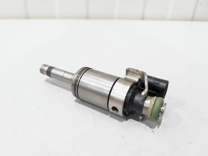 Insprutare (bensin) från en Lynk & Co 01 1.5 PHEV 2024