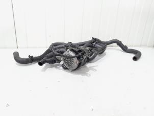 Gebruikte Waterpomp Lynk &amp; Co 01 1.5 PHEV Prijs € 149,00 Margeregeling aangeboden door GEJO Revisie & Onderdelen BV