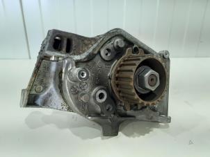 Używane Pompa wysokiego cisnienia Volvo V50 (MW) 1.6 D2 16V Cena € 50,00 Procedura marży oferowane przez GEJO Revisie & Onderdelen BV