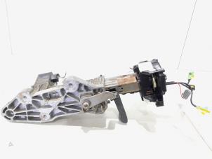 Begagnade Rattstångshölje Renault Espace (JK) 2.0 16V Turbo Pris € 40,00 Marginaltabell erbjuds av GEJO Revisie & Onderdelen BV