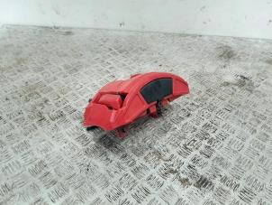 Gebruikte Remklauw (Tang) links-voor Audi A6 Avant (C7) 3.0 TDI V6 24V biturbo Quattro Prijs € 290,00 Margeregeling aangeboden door GEJO Revisie & Onderdelen BV