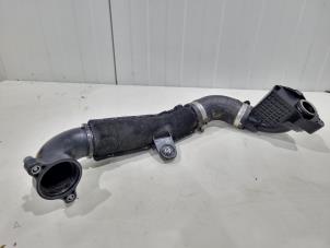 Używane Waz ssacy powietrza Audi A4 Avant (B9) 2.0 TDI Ultra 16V Cena € 46,00 Procedura marży oferowane przez GEJO Revisie & Onderdelen BV