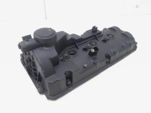 Gebruikte Kleppendeksel Audi A6 Avant (C7) 3.0 TDI V6 24V biturbo Quattro Prijs € 40,00 Margeregeling aangeboden door GEJO Revisie & Onderdelen BV