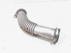 Begagnade Turborör Audi SQ5 (8RB) 3.0 TDI V6 24V Pris € 28,00 Marginaltabell erbjuds av GEJO Revisie & Onderdelen BV